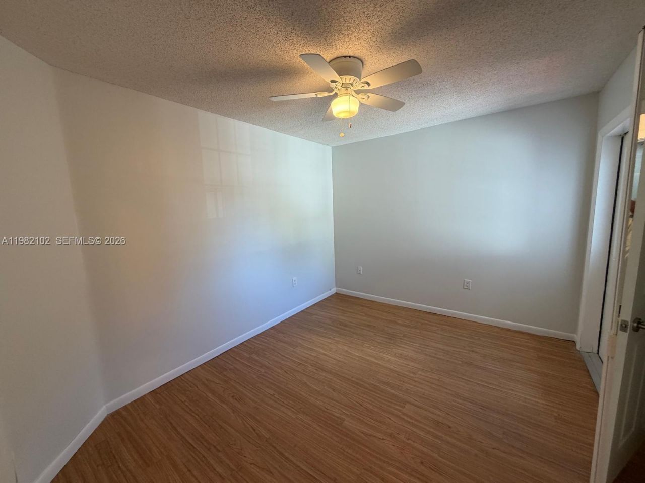 16060 SW 87th Ter , Miami, FL 33193 Photo