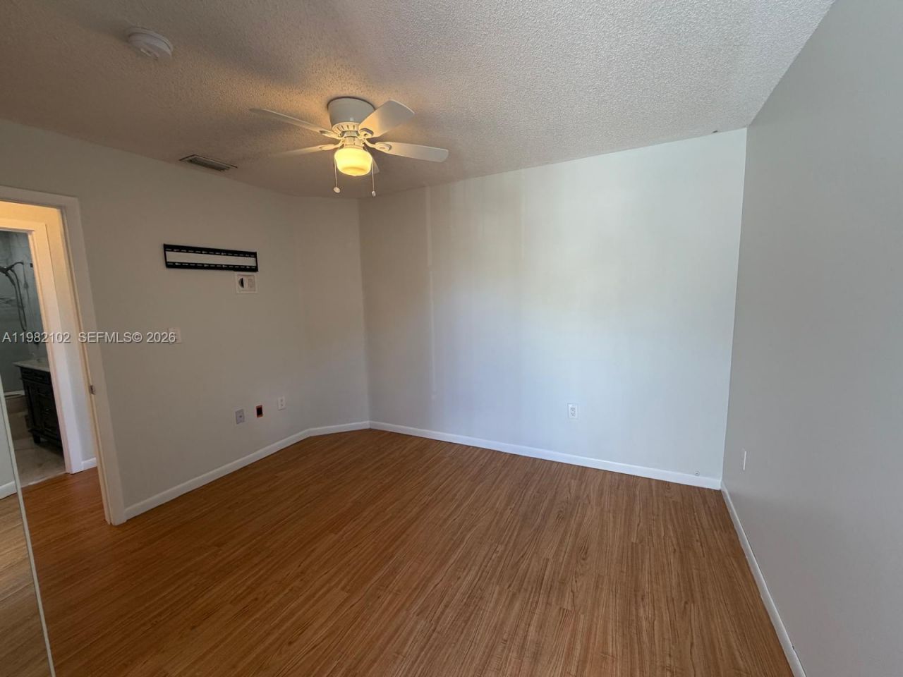 16060 SW 87th Ter , Miami, FL 33193 Photo