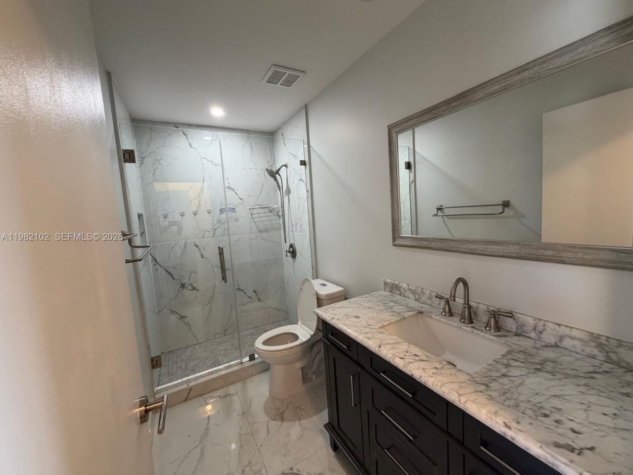 16060 SW 87th Ter , Miami, FL 33193 Photo