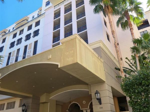888 NE Douglas Rd , Unit 405, Coral Gables, FL 33134