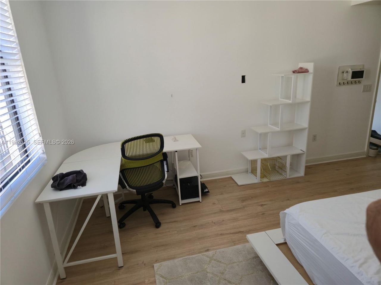 888 NE Douglas Rd, Unit 405, Coral Gables, FL 33134 Photo