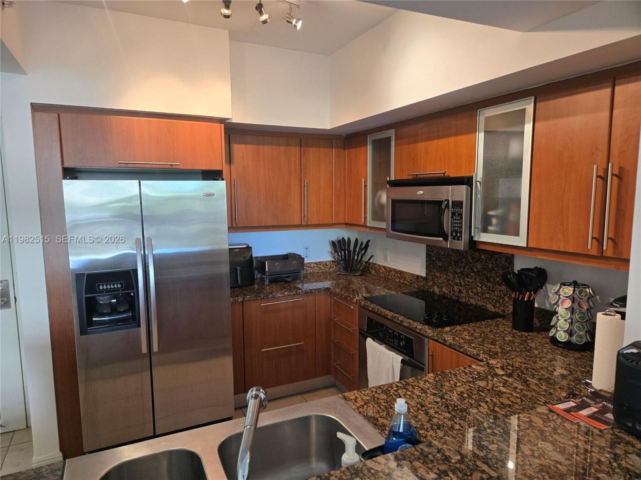 888 NE Douglas Rd, Unit 405, Coral Gables, FL 33134 Photo