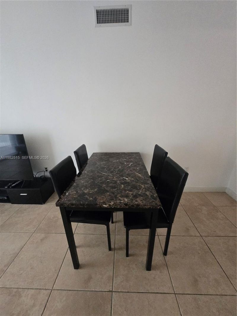 888 NE Douglas Rd, Unit 405, Coral Gables, FL 33134 Photo