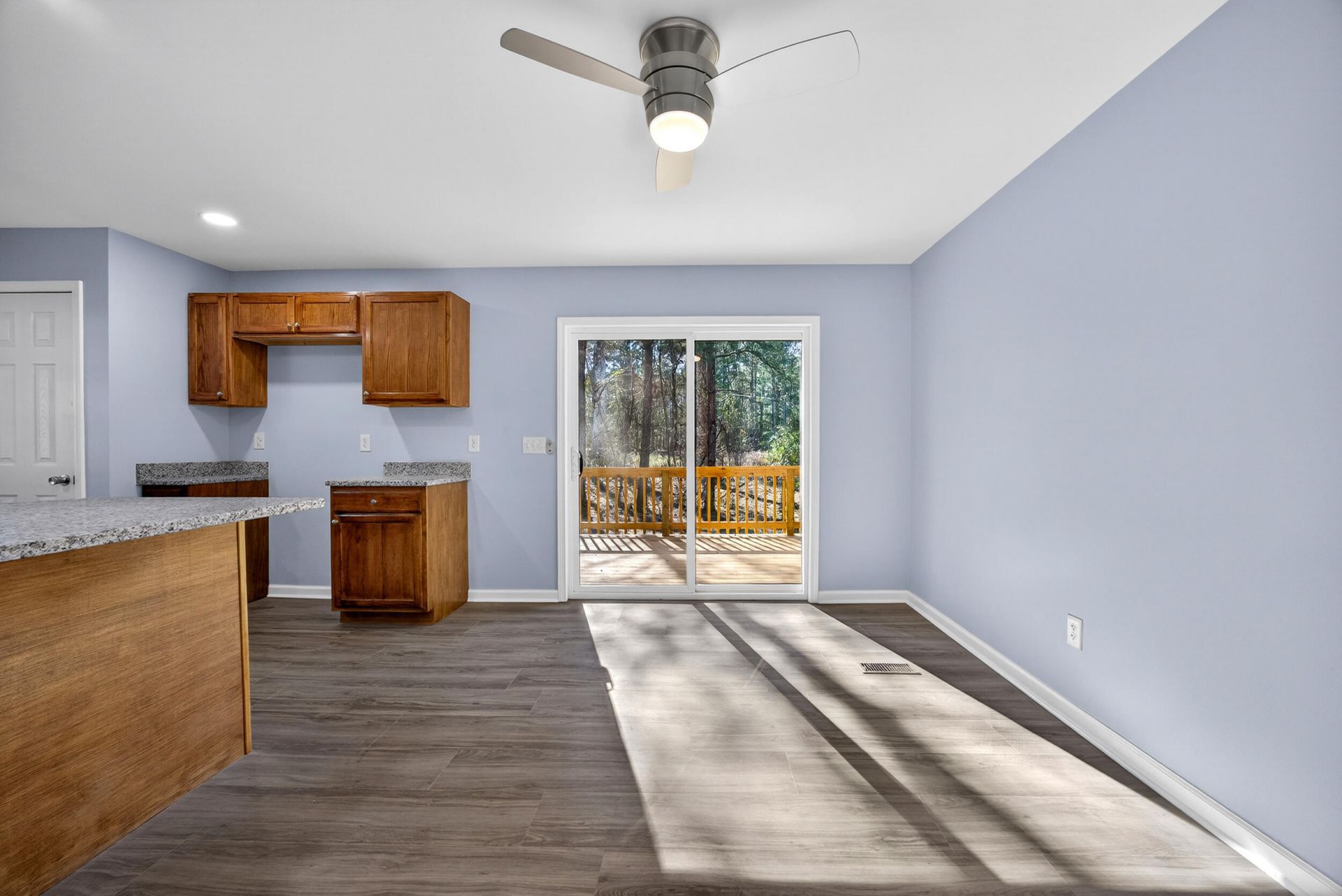 5513 NE Columbia Road Photo 12