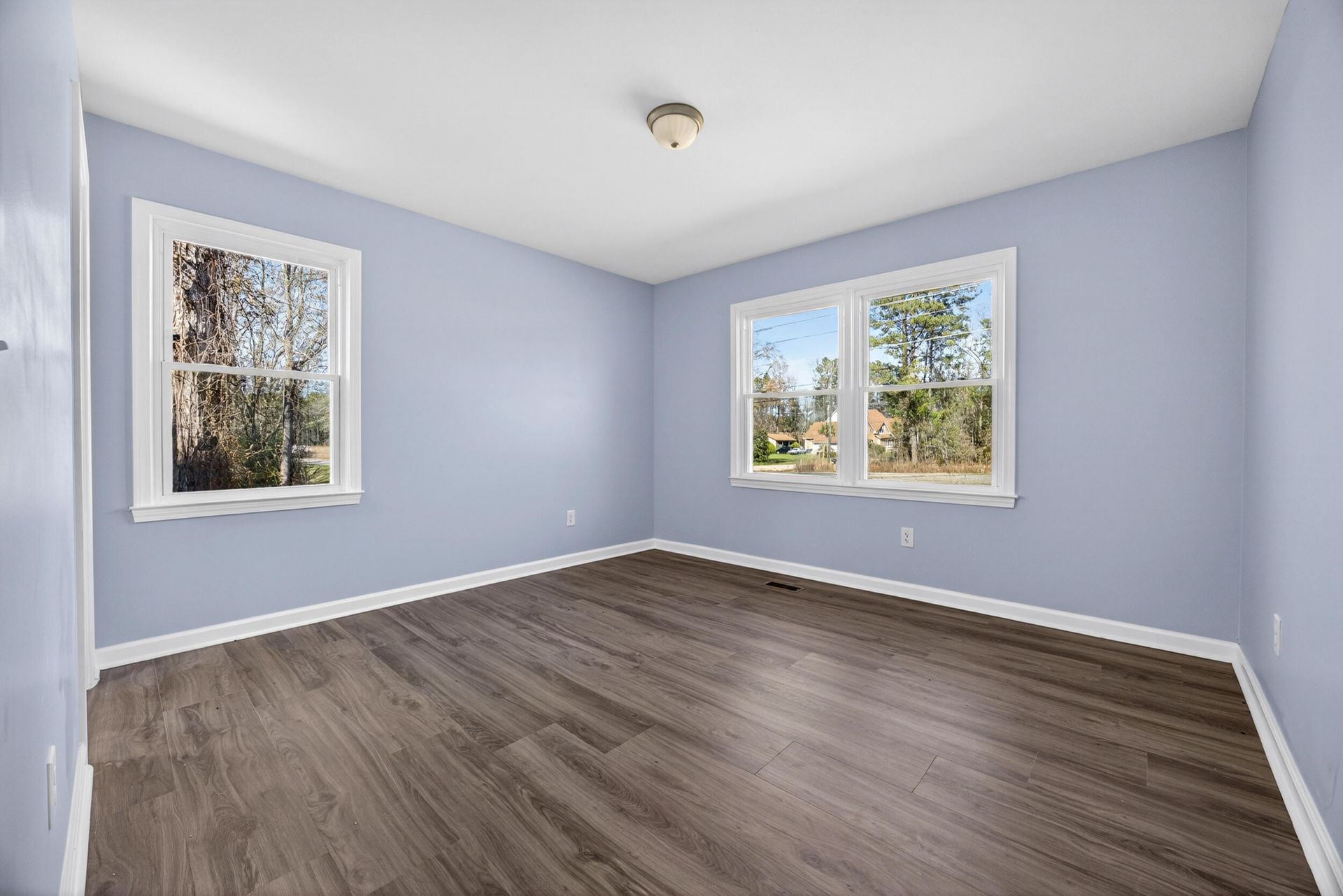 5513 NE Columbia Road Photo 18