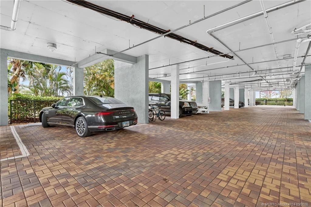 215 NW Flagler Avenue, Unit 203, Stuart, FL 34994 Photo