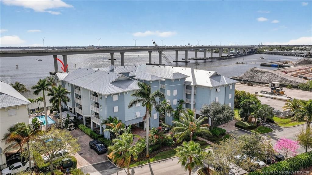 215 NW Flagler Avenue, Unit 203, Stuart, FL 34994 Photo
