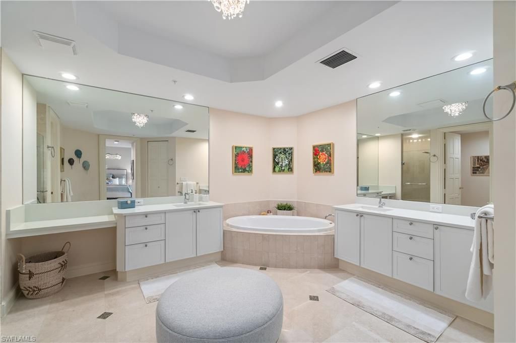 4151 Gulf Shore Blvd N, Unit 605, Naples, FL 34103 Photo