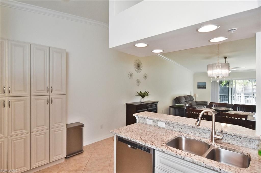 1125 Winding Pines Cir, Unit 208, Cape Coral, FL 33909 Photo