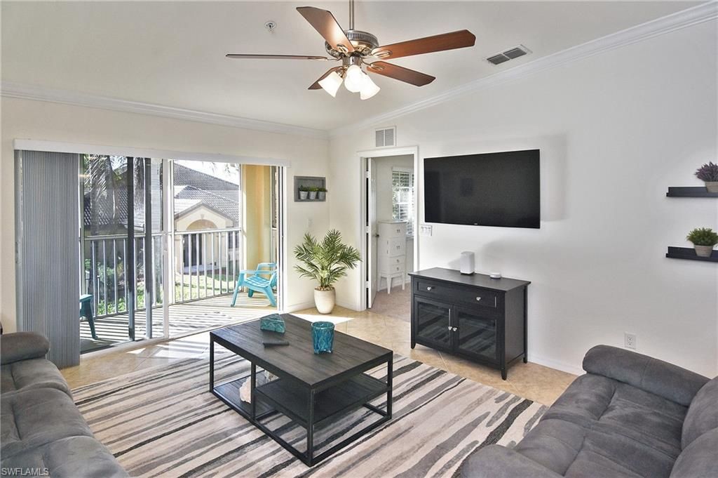 1125 Winding Pines Cir, Unit 208, Cape Coral, FL 33909 Photo