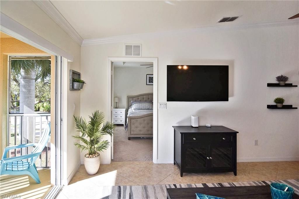 1125 Winding Pines Cir, Unit 208, Cape Coral, FL 33909 Photo