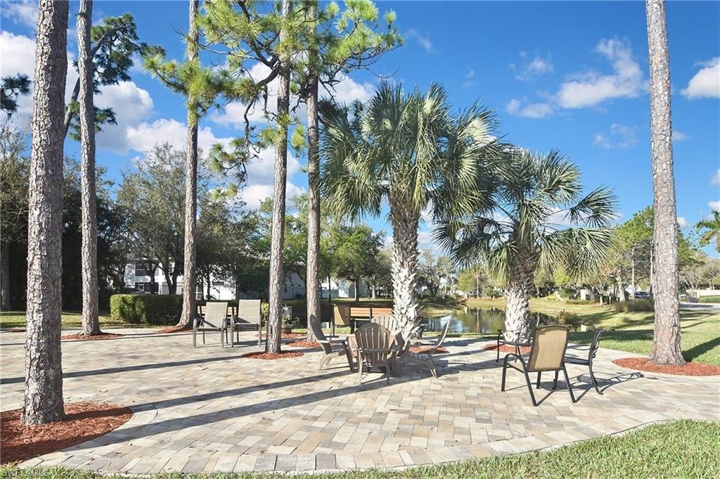 1125 Winding Pines Cir, Unit 208, Cape Coral, FL 33909 Photo
