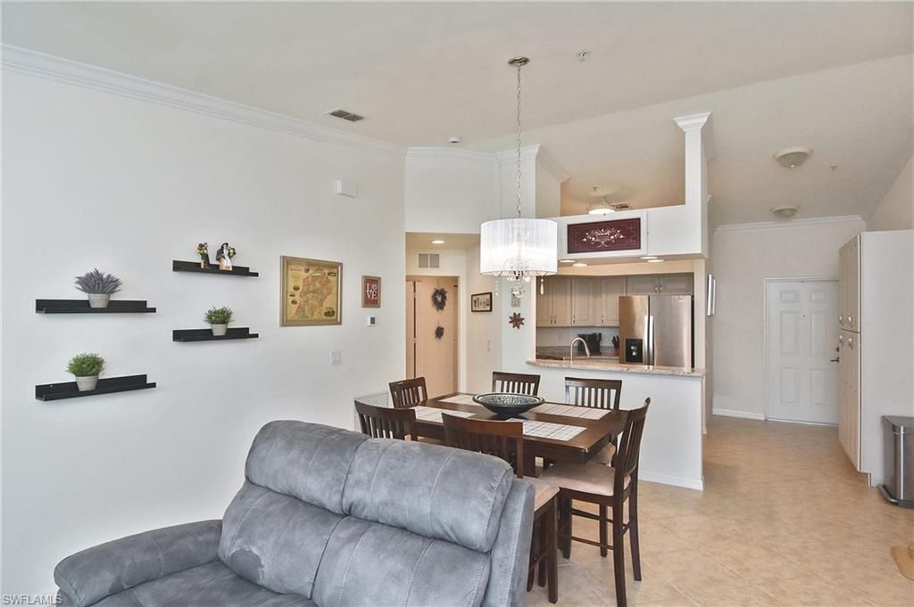 1125 Winding Pines Cir, Unit 208, Cape Coral, FL 33909 Photo