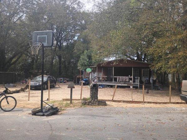 228 Cross Drive, Crestview, FL 32536