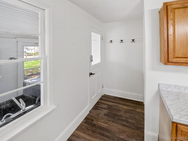 8371 S St Rt 48, Maineville, OH 45039 Photo 18