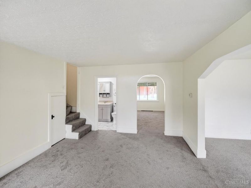 8371 S St Rt 48, Maineville, OH 45039 Photo 3