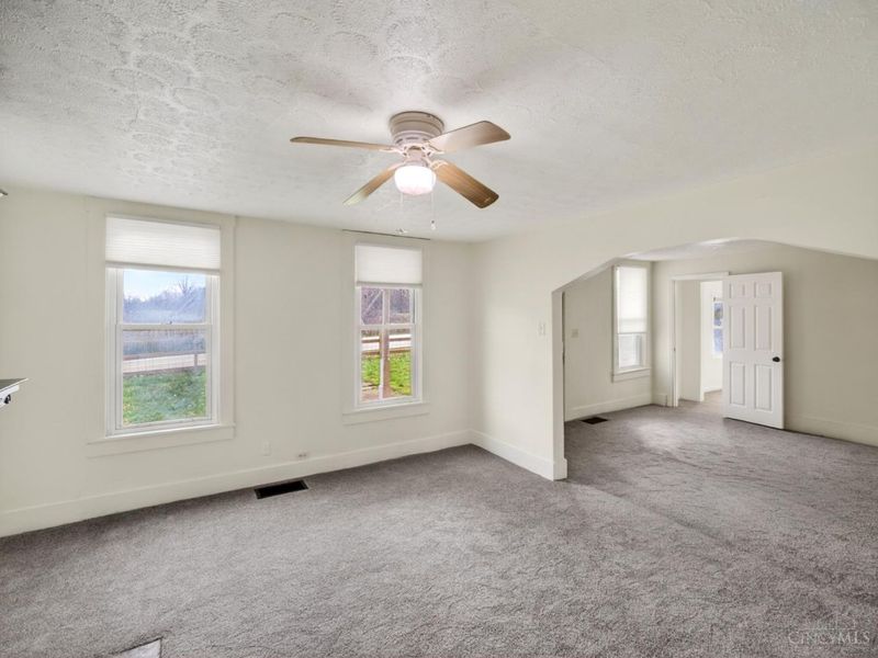 8371 S St Rt 48, Maineville, OH 45039 Photo 5