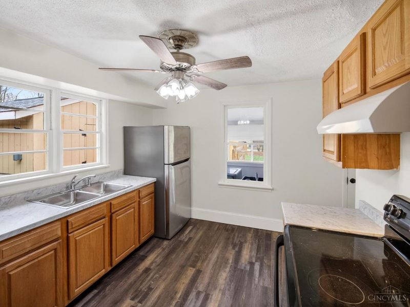 8371 S St Rt 48, Maineville, OH 45039 Photo 9