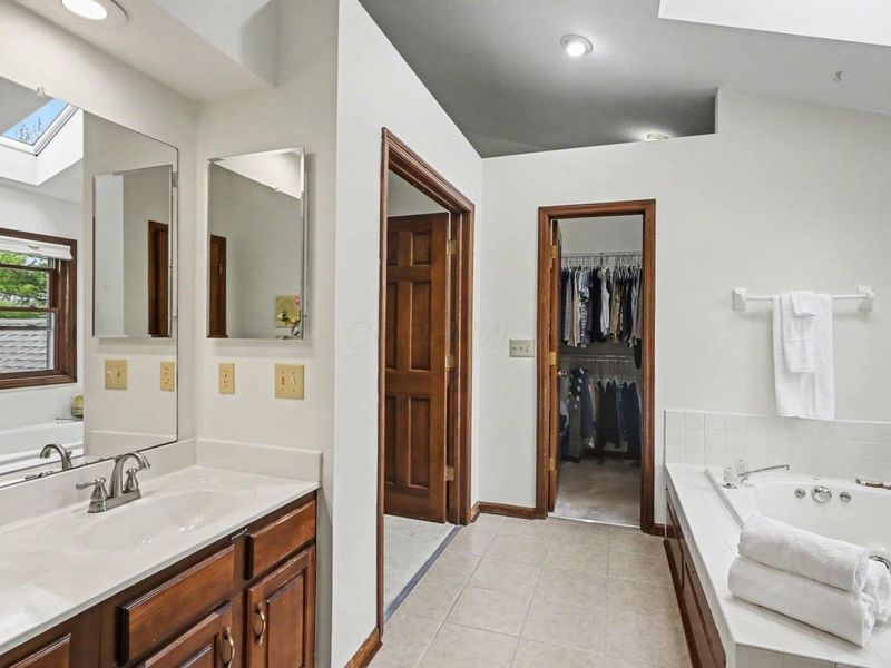 4890 Applecross Drive, Dublin, OH 43017 Photo 24