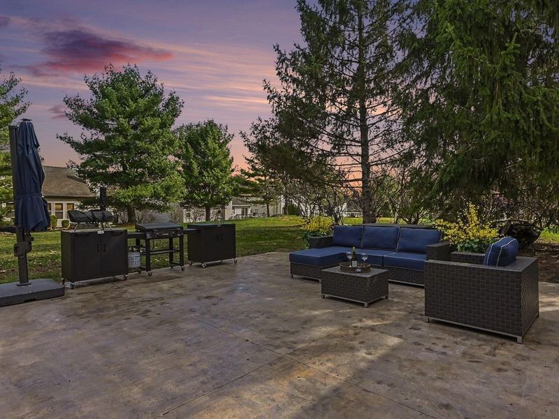 4890 Applecross Drive, Dublin, OH 43017 Photo 3