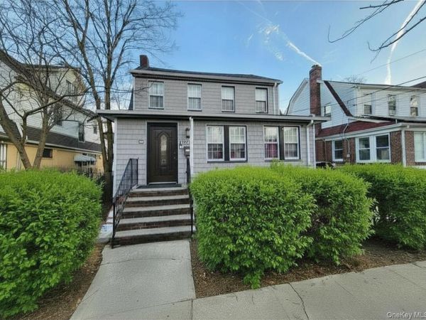 202-12 100th Avenue , Hollis, NY 11423