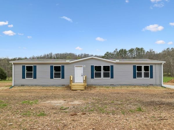 7260 Taylor Creek Loop, Nunnelly, TN 37137