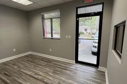 3215 Fortune Drive photo 4