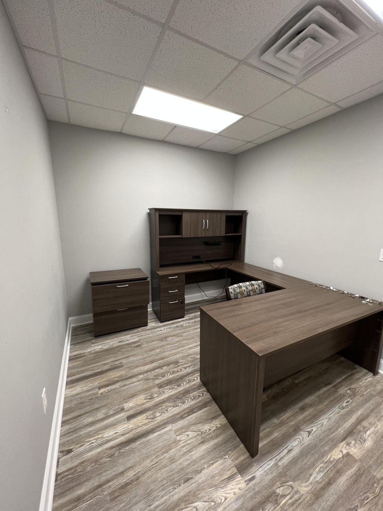 3215 Fortune Drive Photo 6