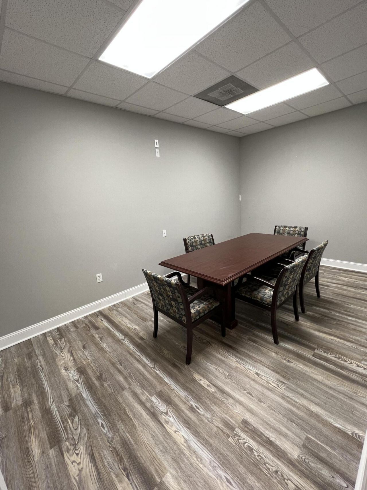 3215 Fortune Drive Photo 7