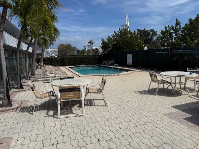2175 NE 56th Street, Unit 203, Fort Lauderdale, FL 33308 Photo
