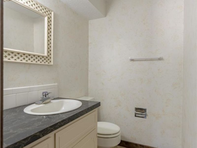 4522-4526 Camelot Circle, Uniontown, OH 44685 Photo 11