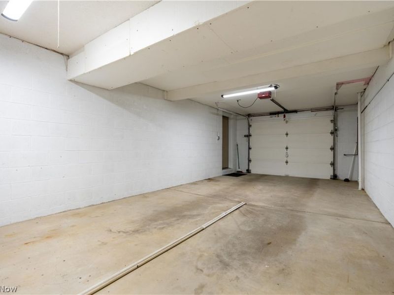 4522-4526 Camelot Circle, Uniontown, OH 44685 Photo 13