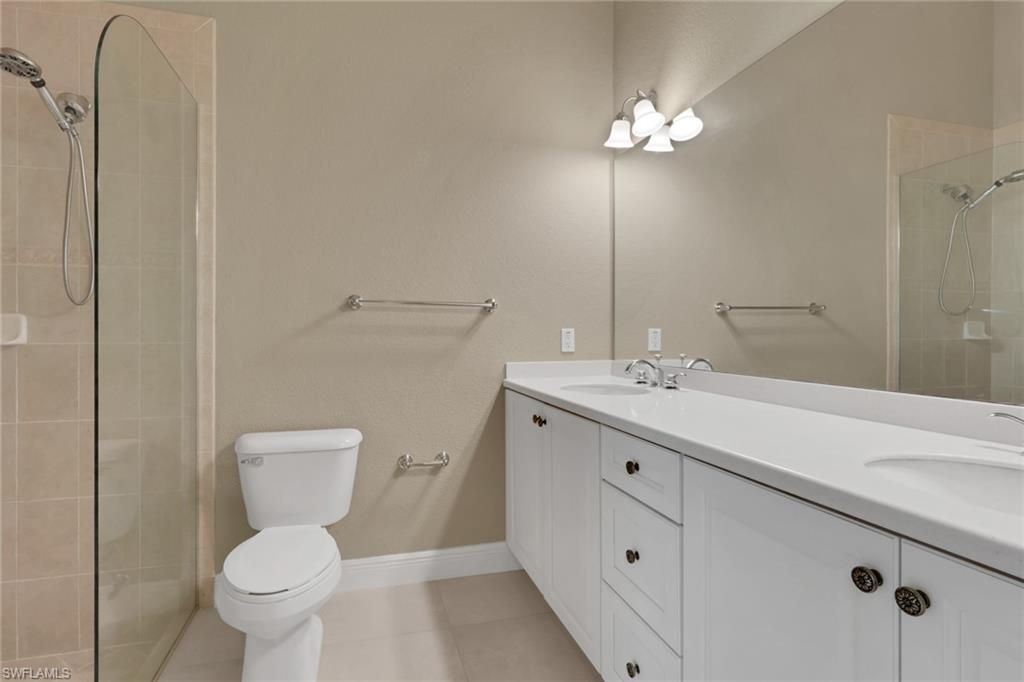 3555 Avion Woods Ct, Unit 501, Naples, FL 34104 Photo