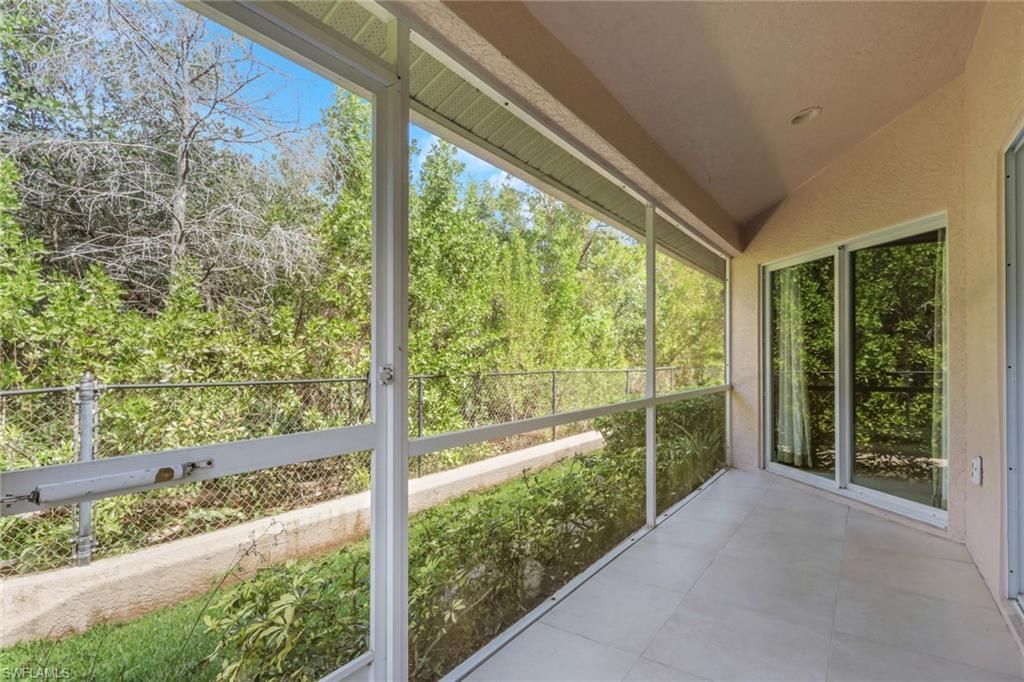 3555 Avion Woods Ct, Unit 501, Naples, FL 34104 Photo