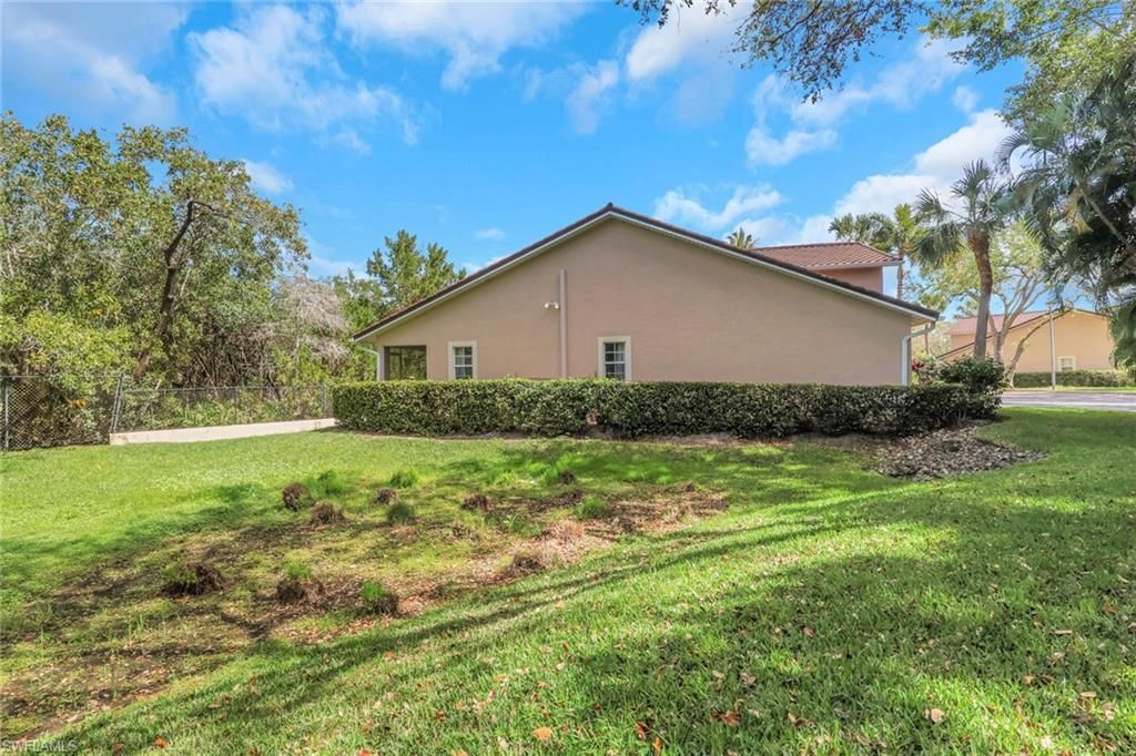 3555 Avion Woods Ct, Unit 501, Naples, FL 34104 Photo
