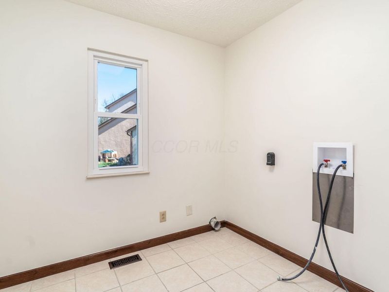 7685 Starmont Court, Dublin, OH 43016 Photo 24