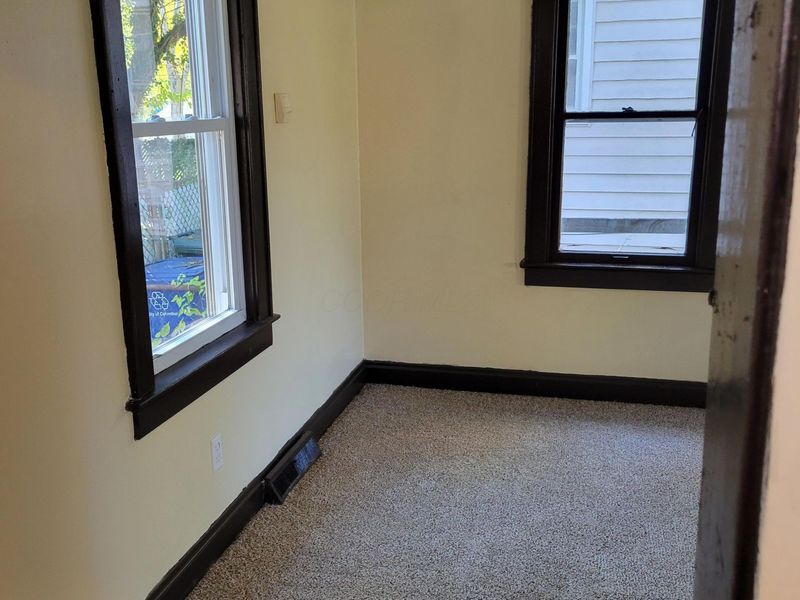 1295 Minnesota Avenue, Columbus, OH 43211 Photo 12