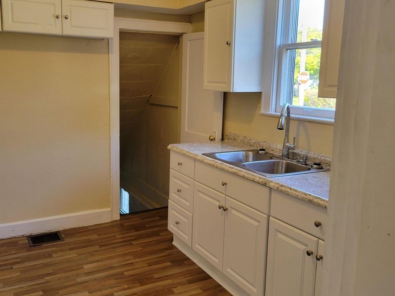 1295 Minnesota Avenue, Columbus, OH 43211 Photo 14