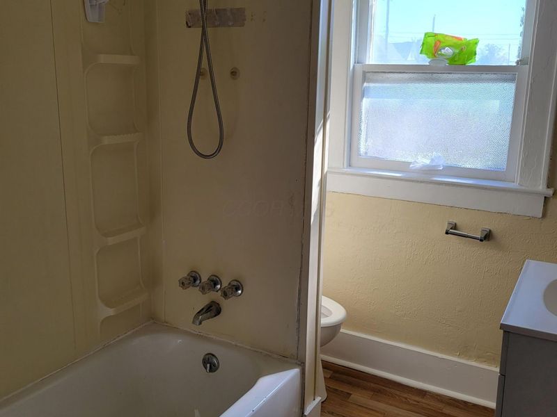 1295 Minnesota Avenue, Columbus, OH 43211 Photo 18