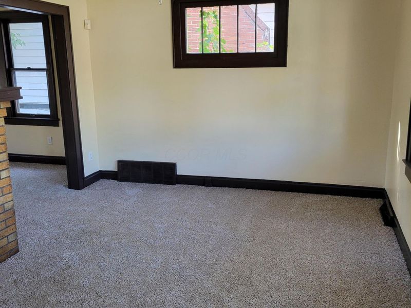 1295 Minnesota Avenue, Columbus, OH 43211 Photo 8