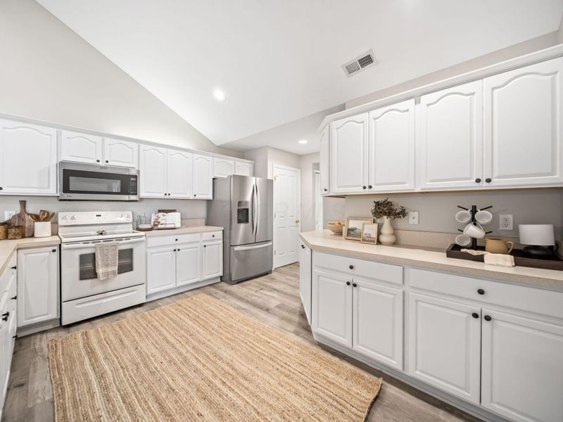 131 Stonegate Drive , Pataskala, OH 43062 Photo 12