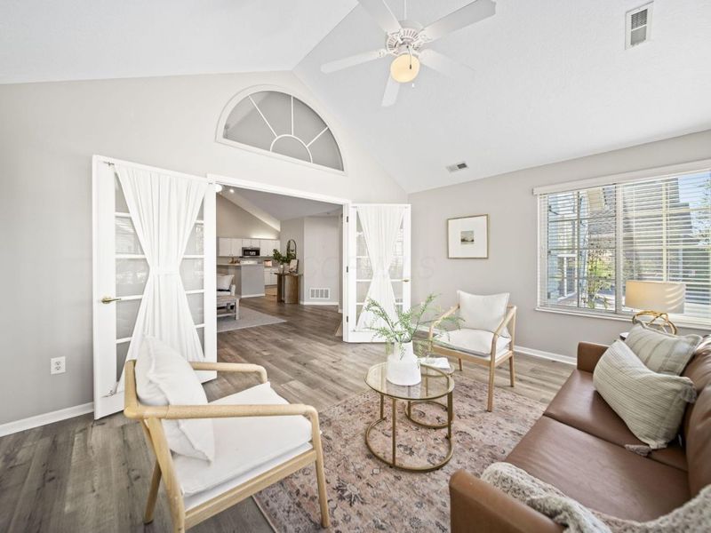 131 Stonegate Drive , Pataskala, OH 43062 Photo 8