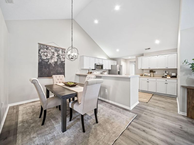 131 Stonegate Drive , Pataskala, OH 43062 Photo 9