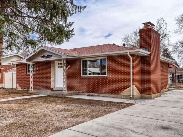 8126 Benton Way , Arvada, CO 80003