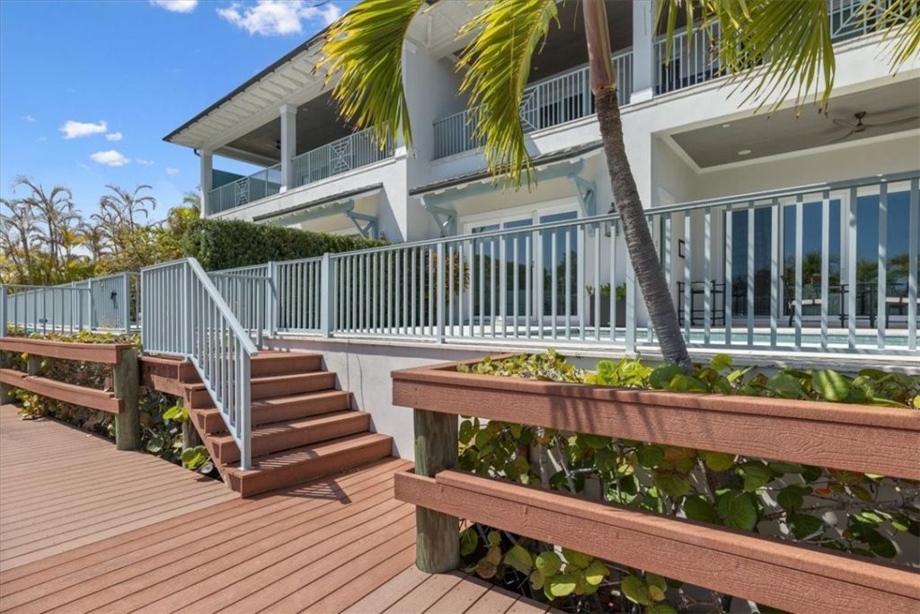 21 Royal Palm Pointe, Unit C, Vero Beach, FL 32960 Photo