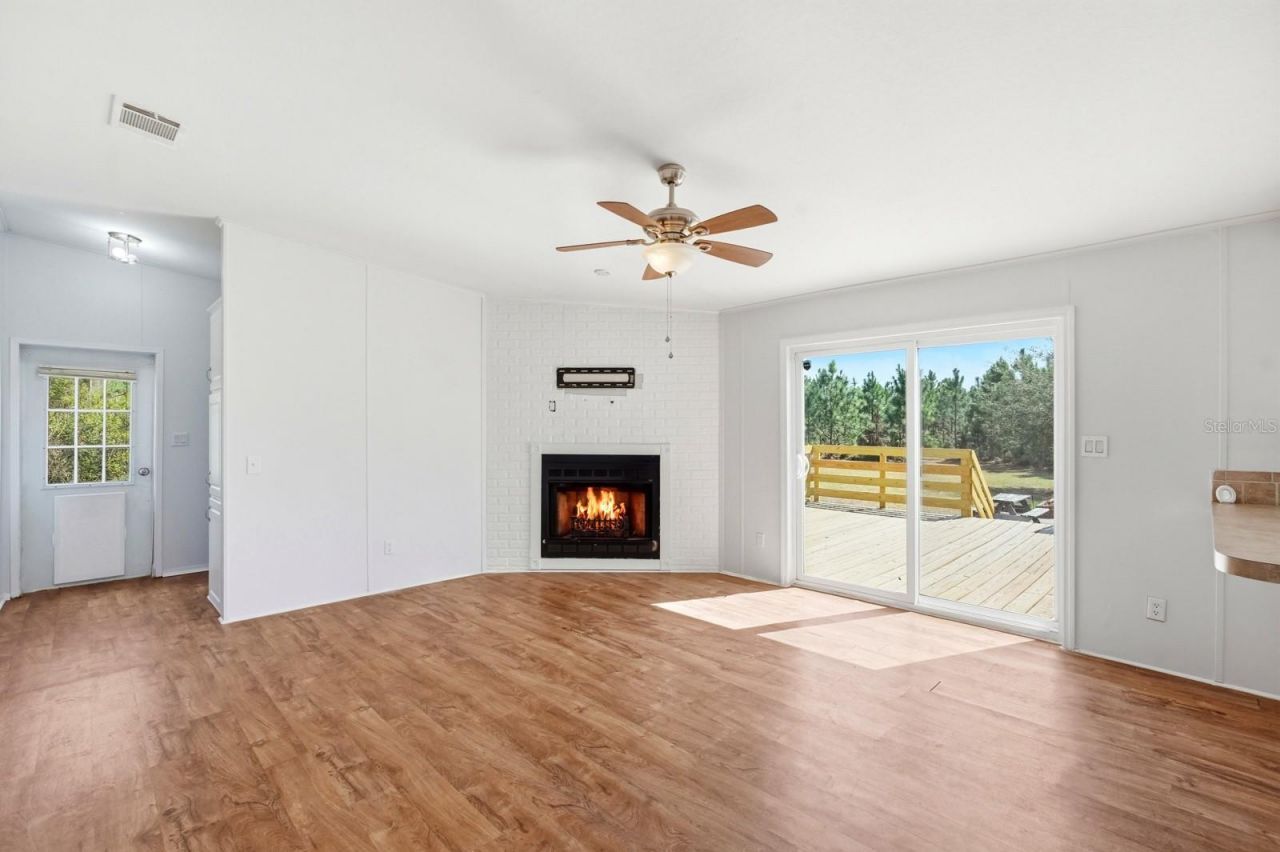 299 Cayenne Street, Interlachen, FL 32148 Photo