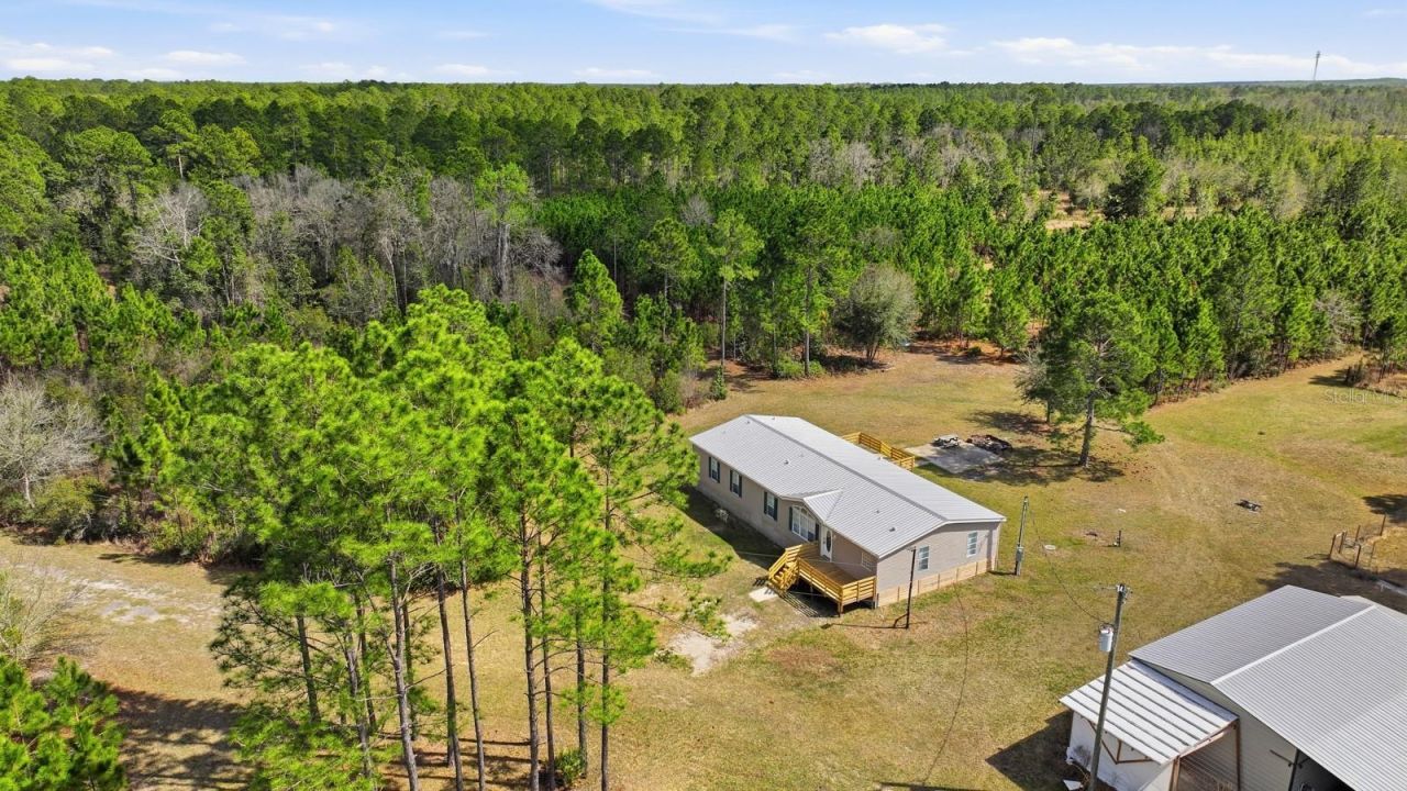 299 Cayenne Street, Interlachen, FL 32148 Photo