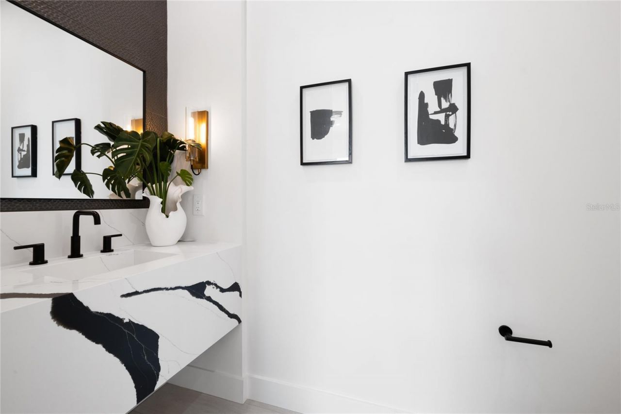 10351 2nd Street N, Saint Petersburg, FL 33716 Photo