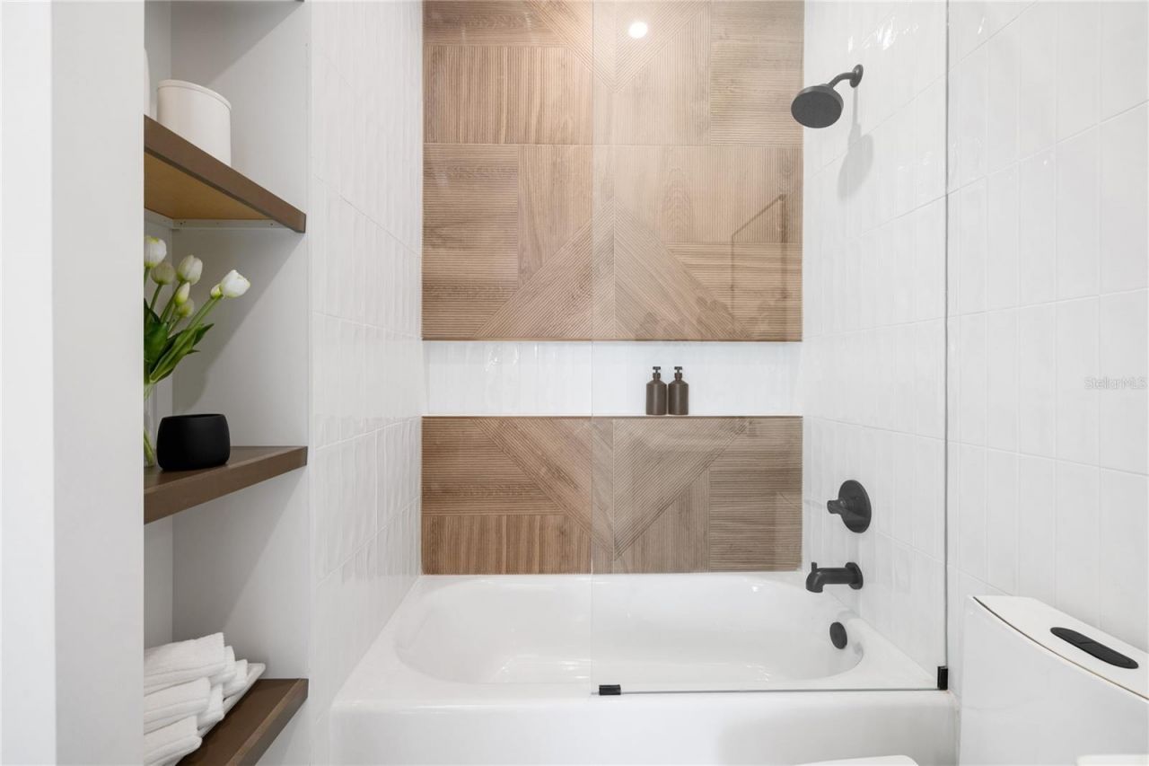 10351 2nd Street N, Saint Petersburg, FL 33716 Photo