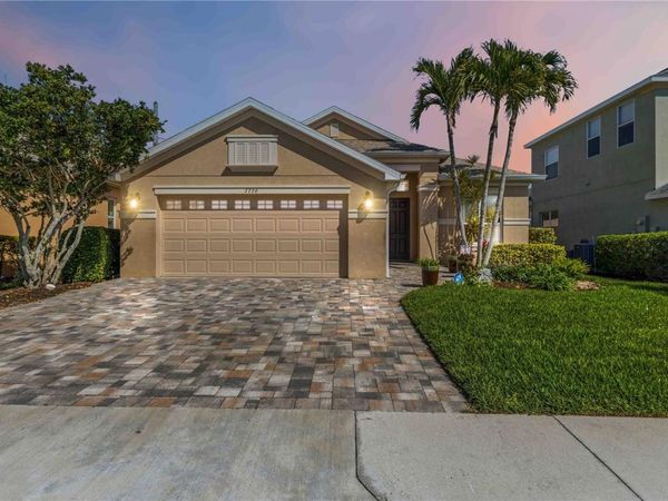 3736 SUMMERWIND CIRCLE , BRADENTON, FL 34209